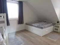 Ferienwohnung neu Renoviert, Nähe Legoland und Skyline Park