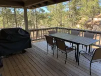 Steps to the SHARC, walk to the Village/Ft Rock, 3 BDR Suites/Hot Tub/Central AC