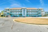 304-D Across from the Beach and dining and entertainment. Elevator