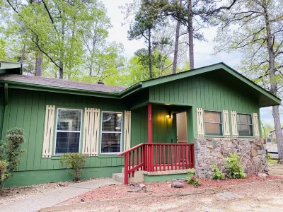 "The Recharge Oasis" near Lake, Tennis, Golf, & Pool