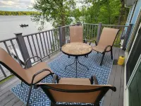 Lakefront Northwoods Retreat for Swimming, Fishing & Relaxing at The Bird House! Hotels in Edgewater