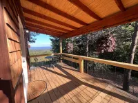 Bluff view cabin