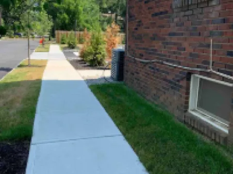 Home away from Home in Livingston NJ 李文斯頓酒店