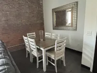 Toledo Tranquility: Luxe 2-Bed Retreat - Your Perfect Stay Awaits! ADA compliant