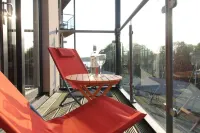 Llys Marina Fabulous Modern Apartment with Balcony for Snowdonia and Anglesey