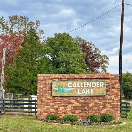 East Texas 2-Story House, only 17 miles to Canton, TX, 24 miles to Tyler, TX