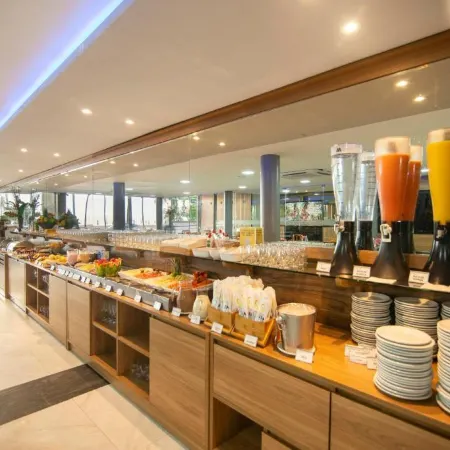 Netuanah Praia Hotel Отели рядом с достопримечательностью «Пляж Кабу-Бранку»