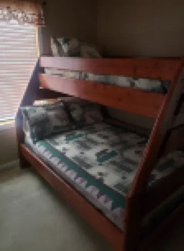 The Hudson Hideaway (waterfront home)