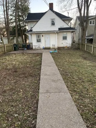 Historic Downtown Morgan Street Apartment - Pet Friendly!