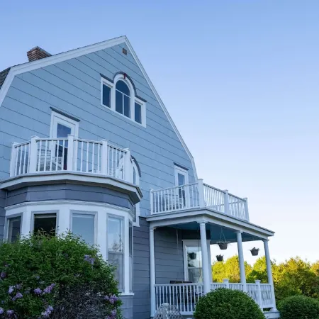 Hale House, Customizable Historic Gem in downtown Bayfield Отели в г. Бейфилд