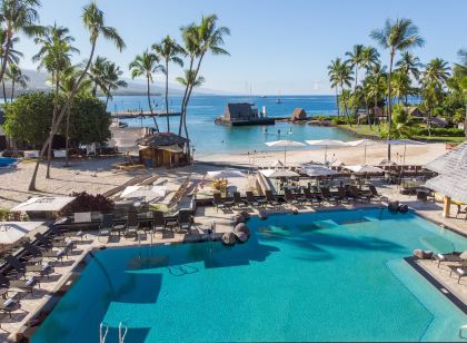 Courtyard by Marriott King Kamehameha's Kona Beach Hotel