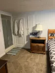Adorable 1 bedroom, 2 blocks from historic downtown.