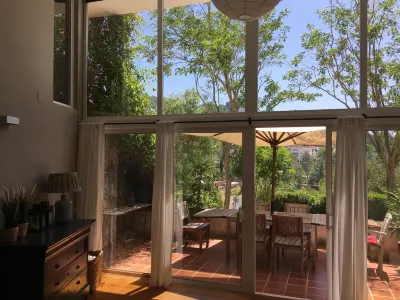 Perfect holiday Sitges, private villa, pool, beach, lots of character! Hotel a 