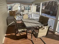 LOCATION! LOCATION!! WALK TO FESTIVALS AND HUNTER MOUNTAIN!!!!