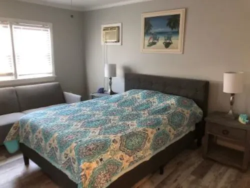 Top Brigantine Location! Spacious  1 1/2 Bath> Near Beach, Casinos>Low Pet Fee!
