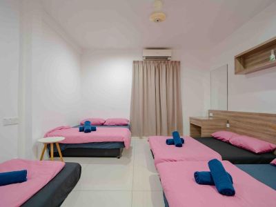 SAM 20 - New Semi D | 4BR | 19PAX