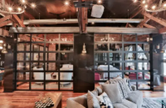 Bottled in Bond: Transportation Available/Center of Bourbon Trail/ Hgtv Location 謝爾比縣酒店