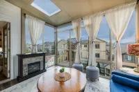 Spacious 5 Bedroom Home With Mountain Views, Heated Pool, & Sunroom! Hotels in Monument