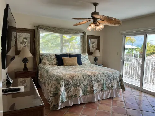 Open Water views, 100' dock Private Pool Ice machine DIRECT ACCESS  open water