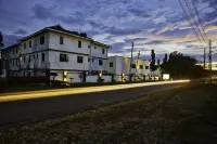 Melvic Hotel