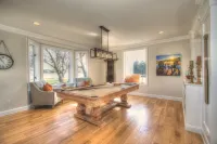 Beautiful, Open floor plan, amazing sunset views,Waterside Pool, Pier, 6+ac - 5 étoiles