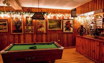 Xenia Lodge
