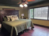 7 Br Lake Barkley Estate - Perfect for Family Gatherings, Reunions & Retreats