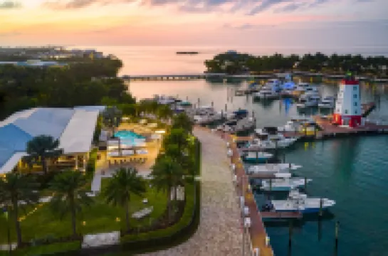 Faro Blanco Resort Marathon Florida Keys, Curio by Hilton