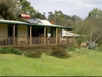 Taralee Orchards Hotels in Wirrabara