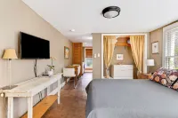 Cozy Studio Minutes From Barton springs and Downtown - Bungalow