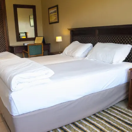 Emafini Country Lodge