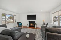 Charming 3-bedroom newly renovated house located in the Village of Amherst