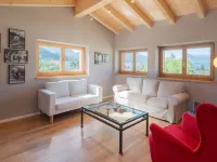 Villa in the vineyards overlooking the mountains Hotels in Rovereto