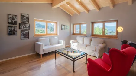 Villa in the vineyards overlooking the mountains Отели рядом с достопримечательностью «CHIESA DI LIZZANA»