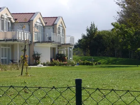 Haffnest with wonderful views of the Salzhaff