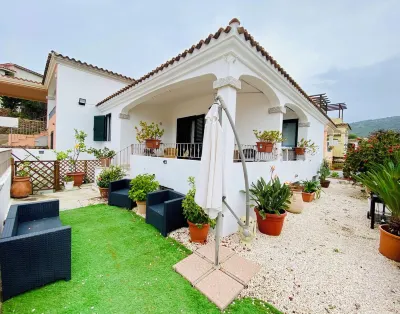 Cozy cottage in Tanaunella Hotels near Parco pubblico con giochi per i bambini