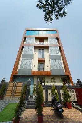 MK Regency Hotel berhampiran Gravity Mantra