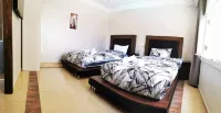 Amwaj Hotel Hotels near مسجد