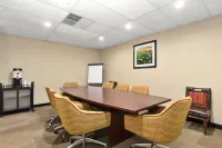 Hampton Inn Collinsville Hotels in Collinsville