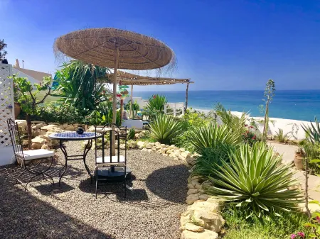 Villa Jardin de l'Ocean Отели в г. Анза