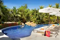 Azul Hotel & Retreat - Kolam Renang