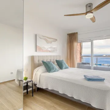 Apartment Near Playa de Roses Beach
