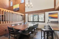 Gold Point Resort Breckenridge by Vacatia Hotels in Breckenridge