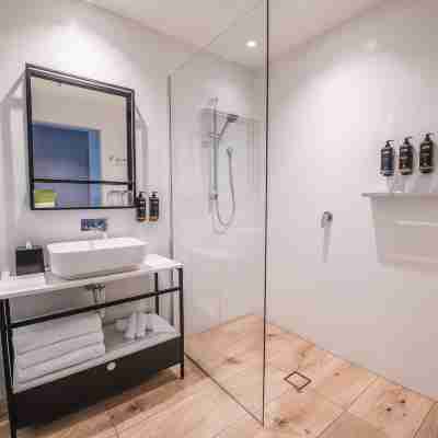 Mercure Canberra Belconnen Rooms