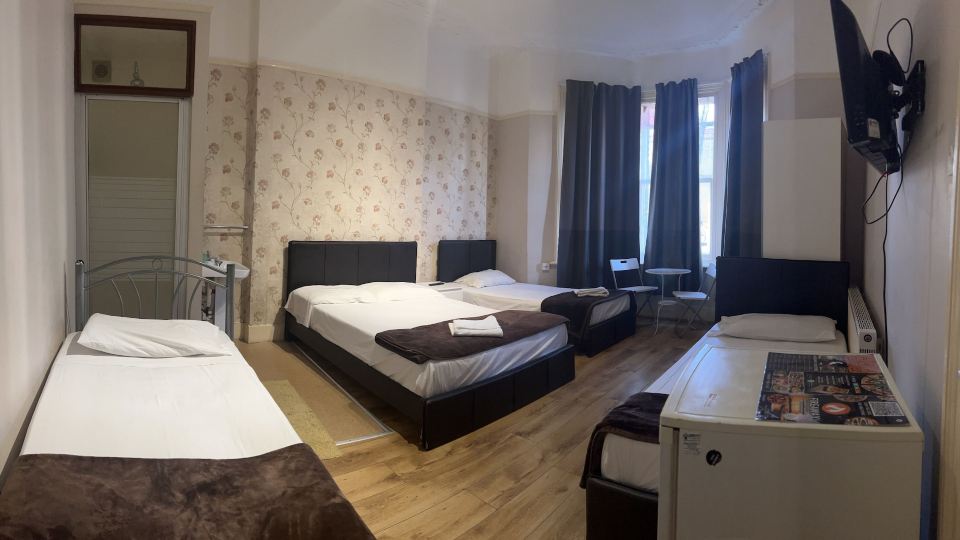 The Crystal Lodge Hotel