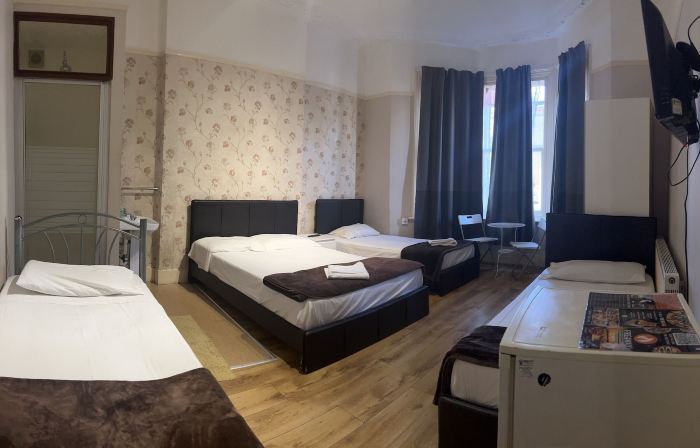 The Crystal Lodge Hotel
