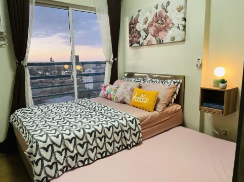 The Elevated Abode - ComfyCosy 1-Br at the Loop