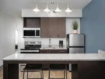 Stayapt Suites San Antonio-Randolph فنادق في Live Oak