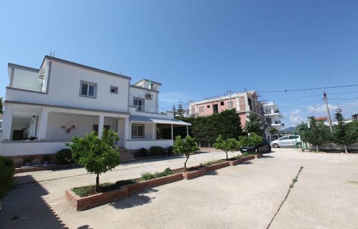 Villa Shehu