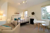 Noa Residence